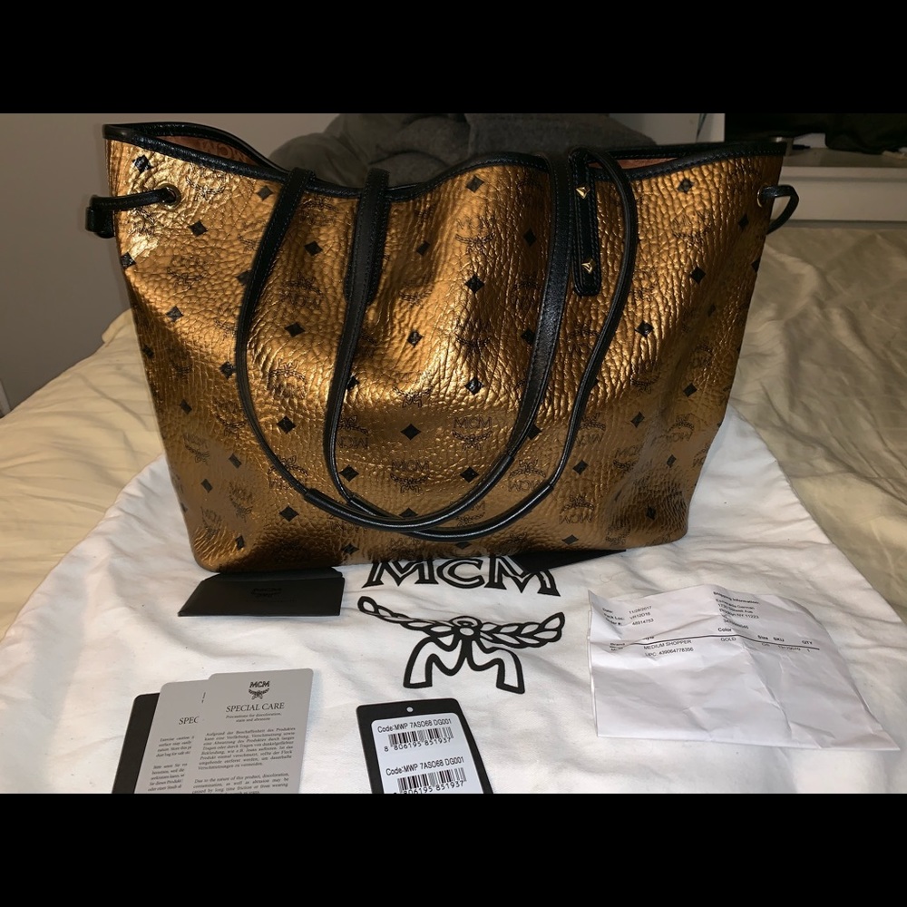 Beautiful Gold MCM Bag - Picture 2 of 5